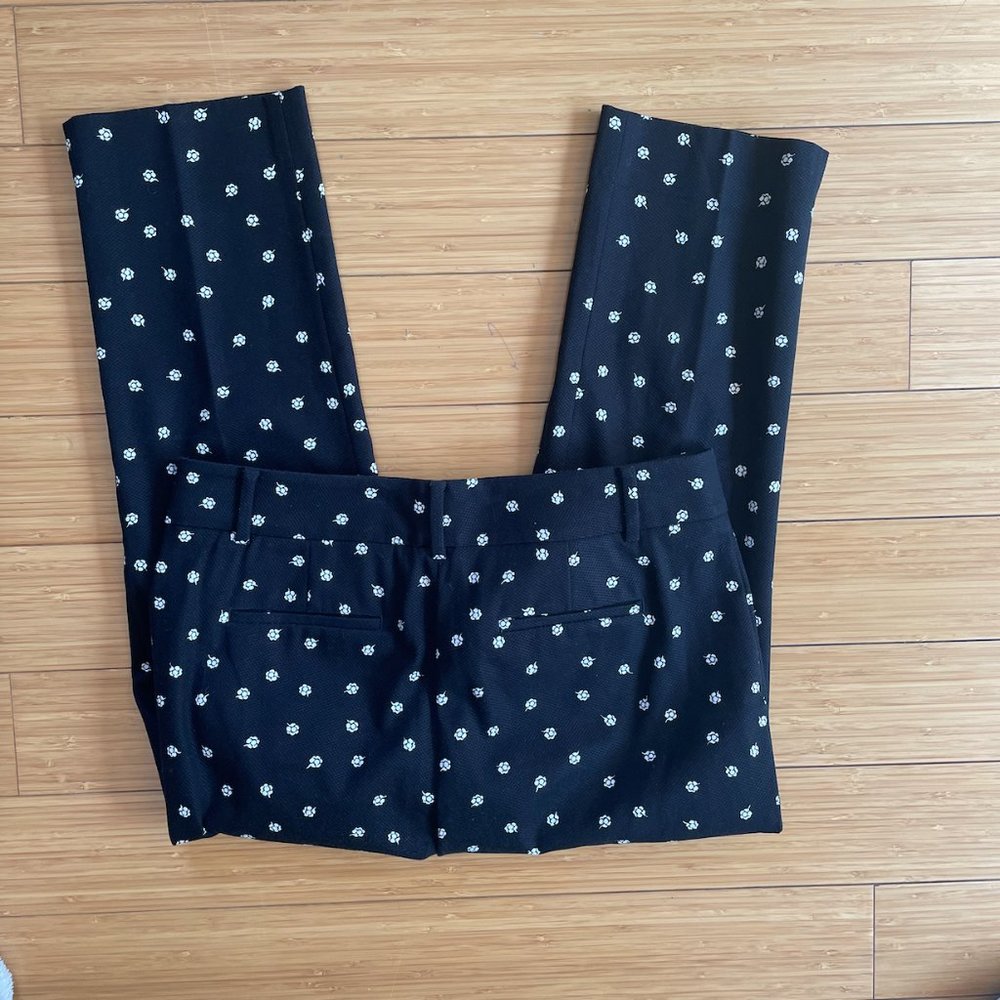 NWOT Ann Taylor Black Trousers with Flowers